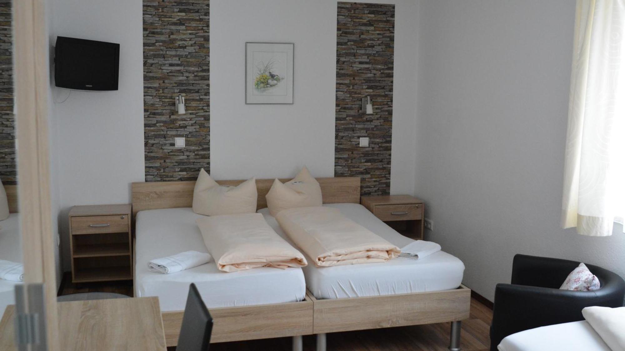 Hotel-Gasthof Zur Rose Weißenhorn Habitación foto