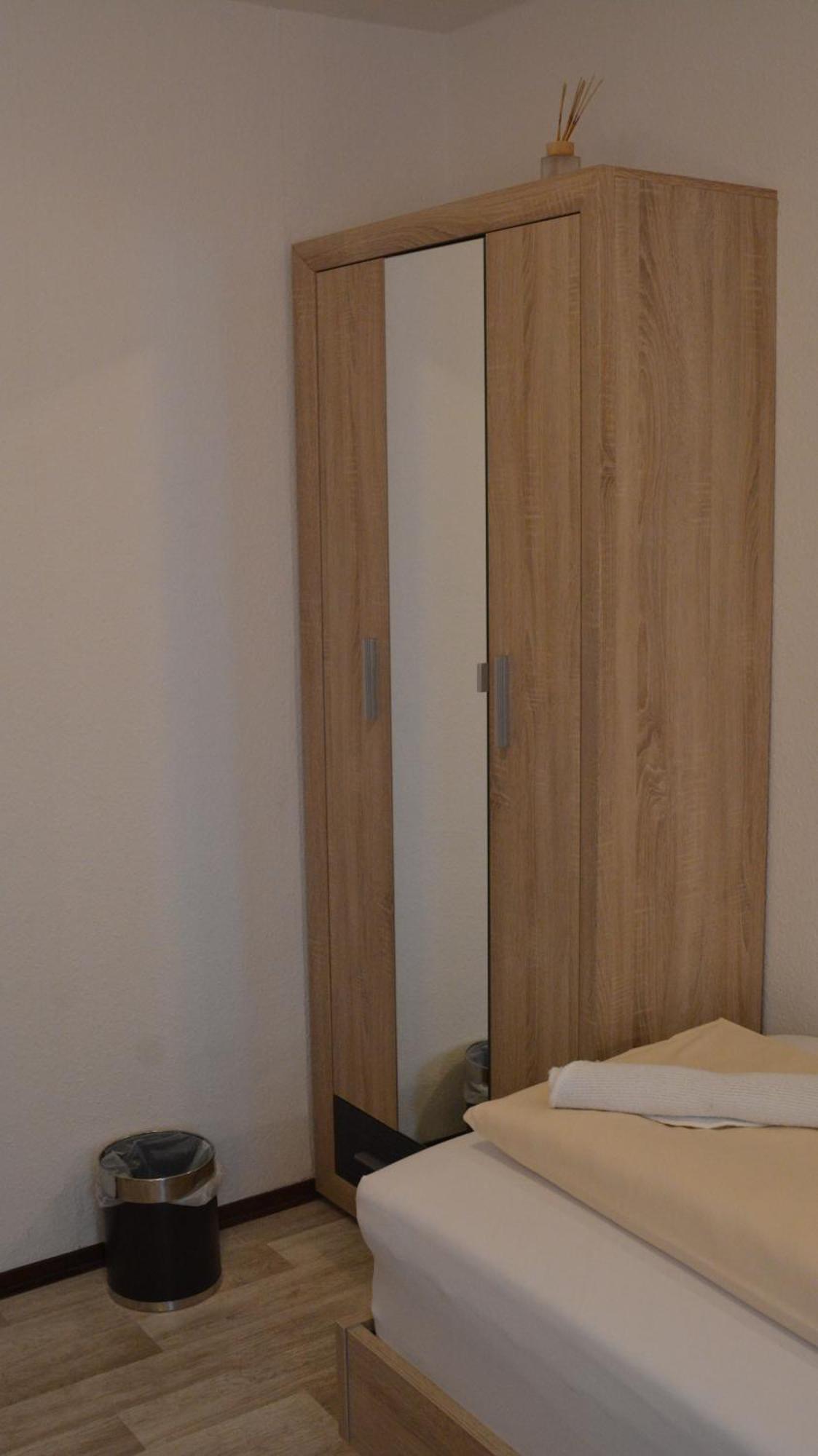 Hotel-Gasthof Zur Rose Weißenhorn Habitación foto